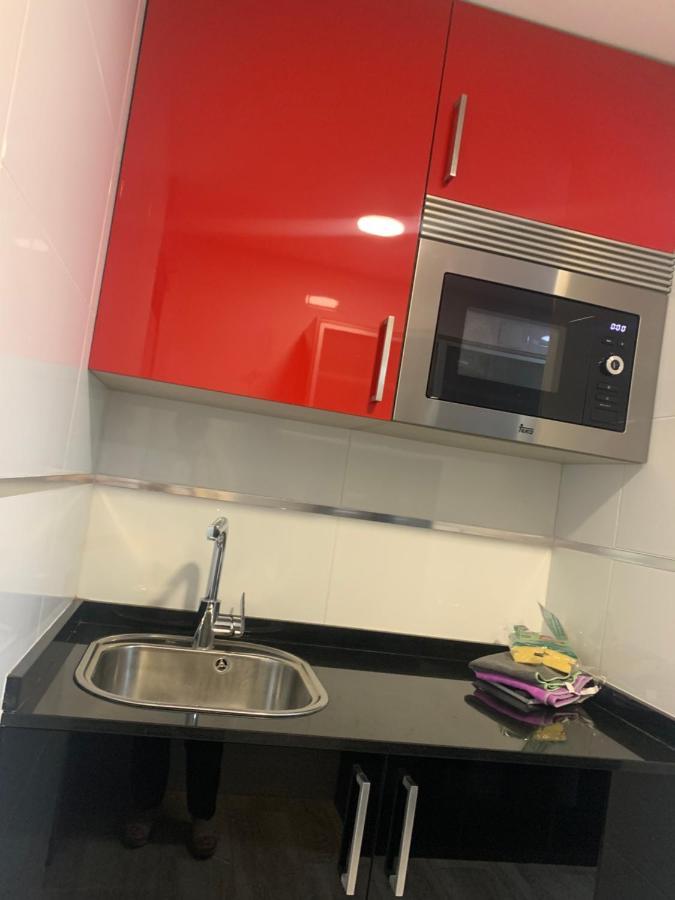 Apartamento Deluxe, 4 Habitaciones, Parking Madrid Luaran gambar