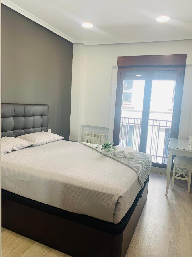 Apartamento Deluxe, 4 Habitaciones, Parking Madrid Luaran gambar