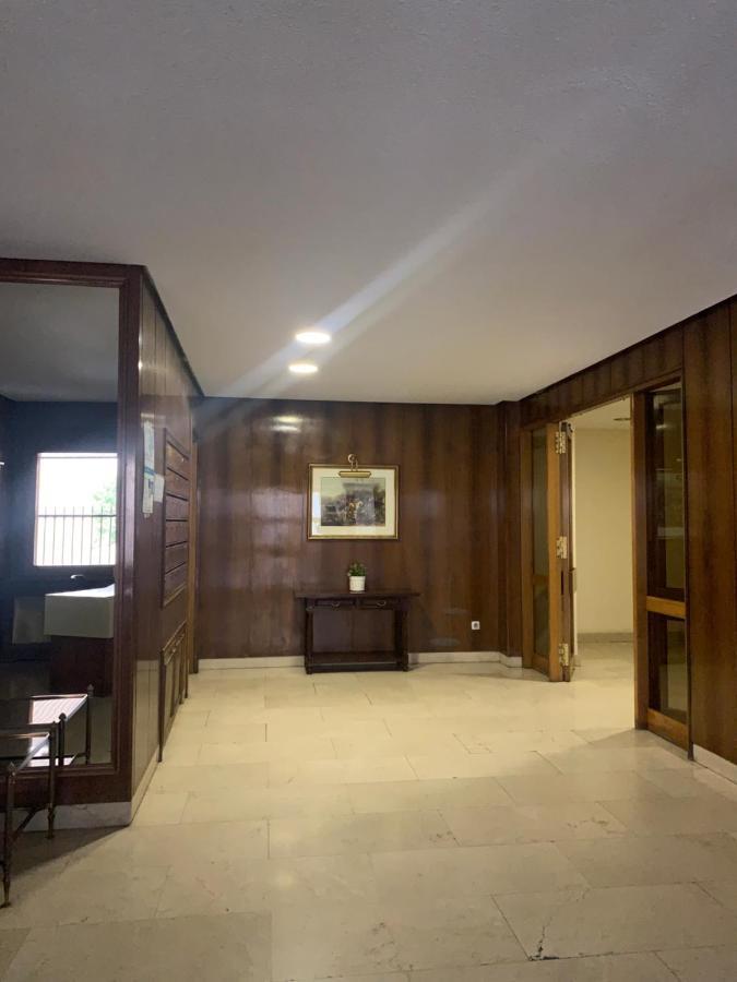 Apartamento Deluxe, 4 Habitaciones, Parking Madrid Luaran gambar